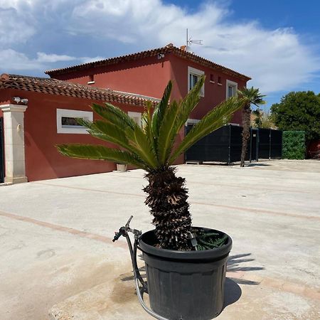 La Casa Bella Aparthotel Gignac-la-Nerthe Εξωτερικό φωτογραφία