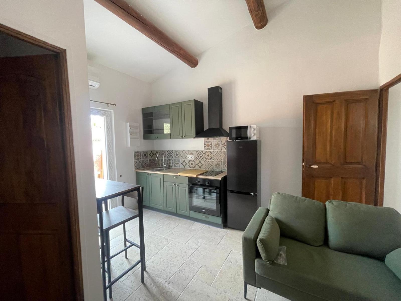La Casa Bella Aparthotel Gignac-la-Nerthe Εξωτερικό φωτογραφία
