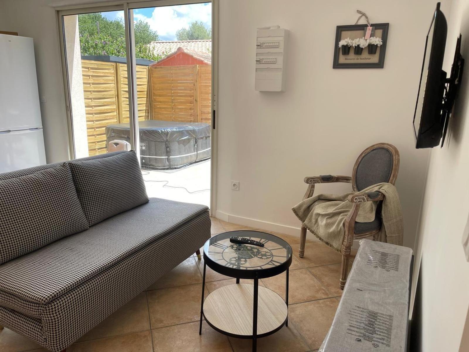 La Casa Bella Aparthotel Gignac-la-Nerthe Εξωτερικό φωτογραφία